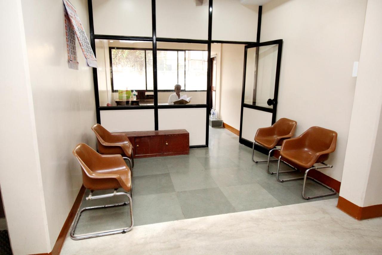 Hotel Gomatgiri Aurangabad  Exterior photo